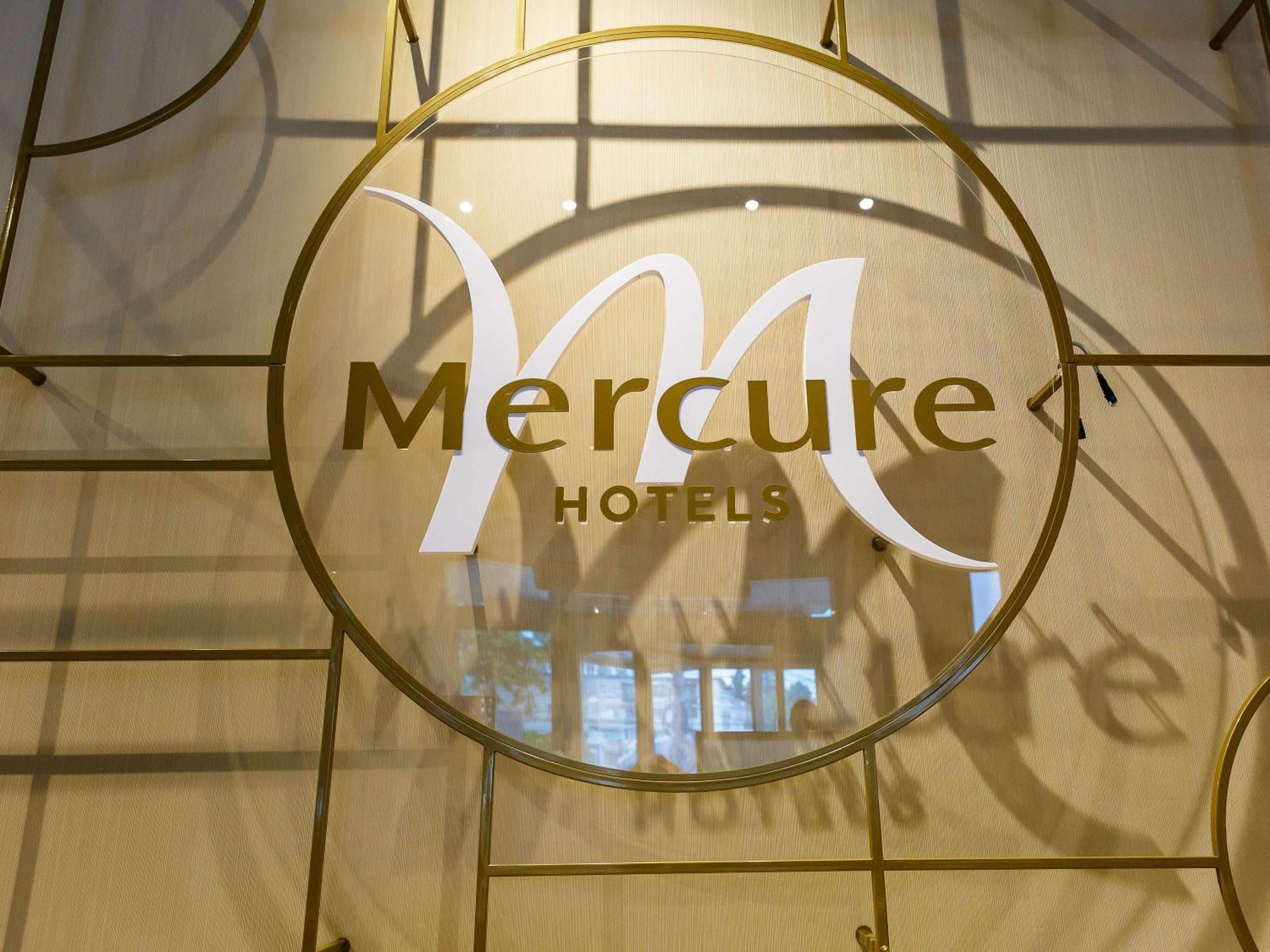 ホテル Mercure Galati Centrum エクステリア 写真